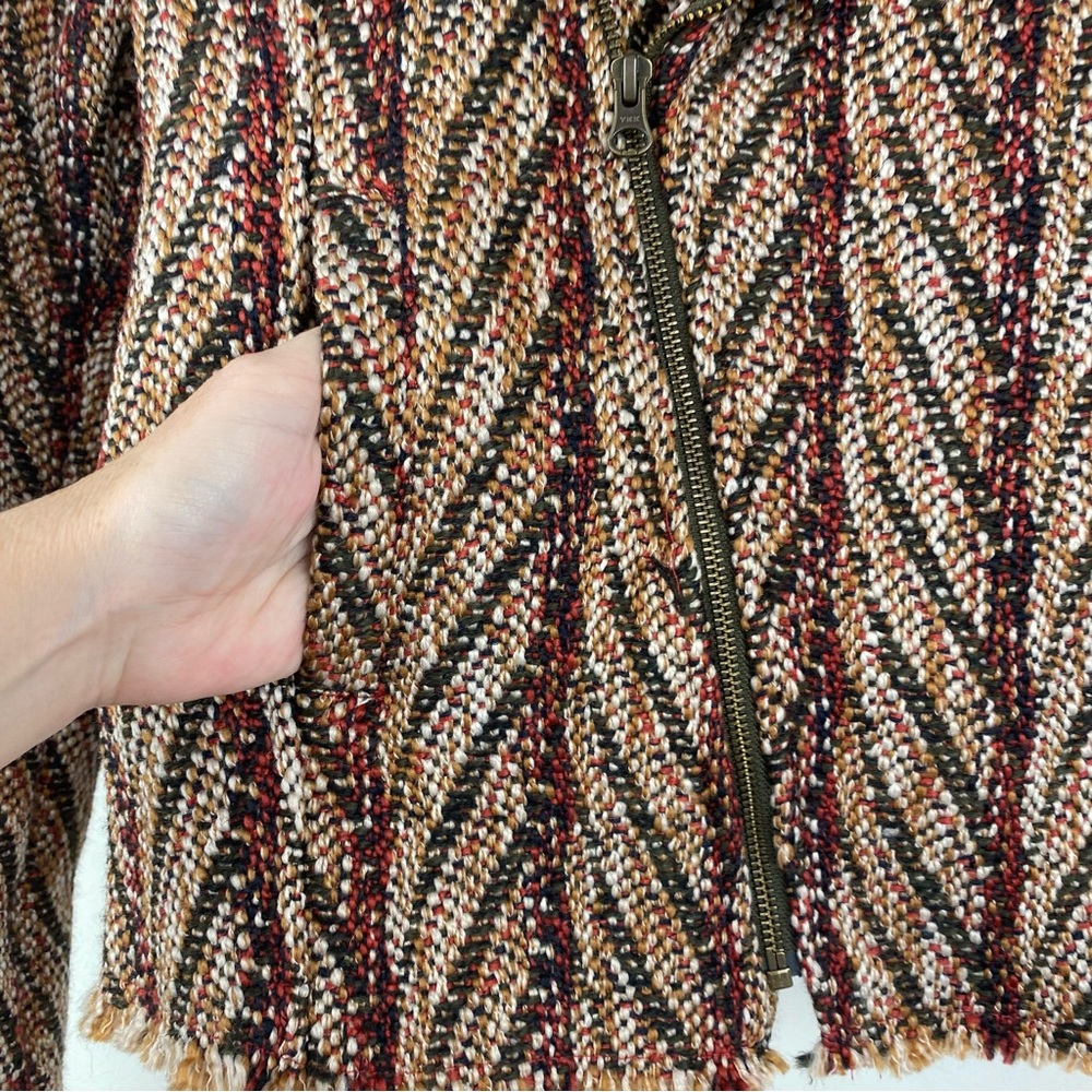 Stylish Multicolor Zigzag Jacket - image 5